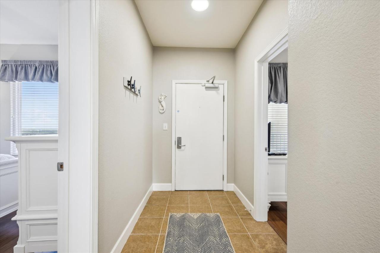 Gone Coastal - Tidewater Beach Resort #2410 By Book That Condo Panama City Beach Exterior foto