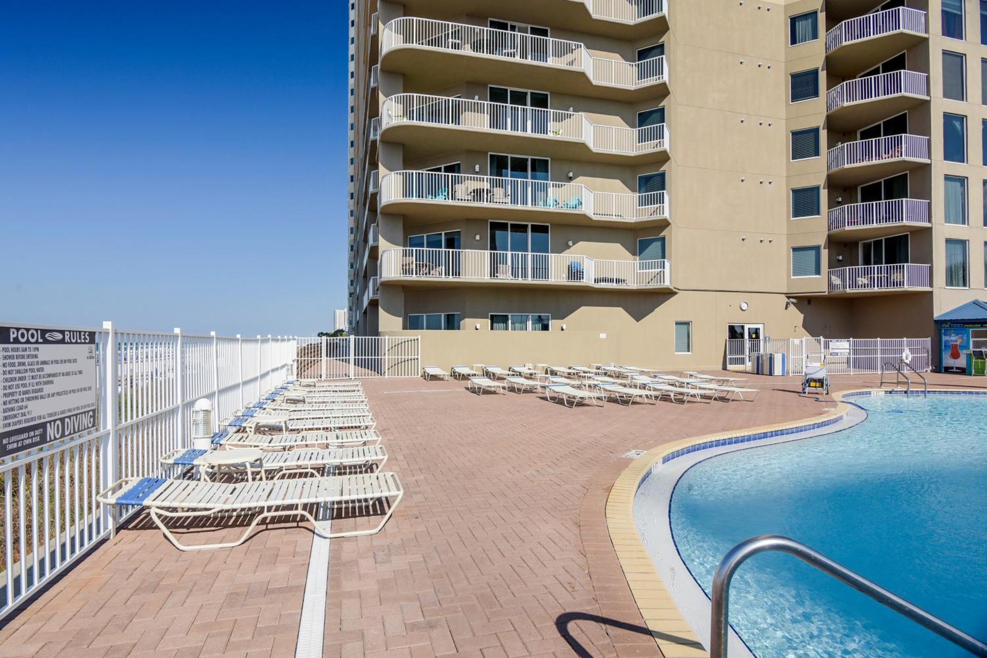 Gone Coastal - Tidewater Beach Resort #2410 By Book That Condo Panama City Beach Exterior foto